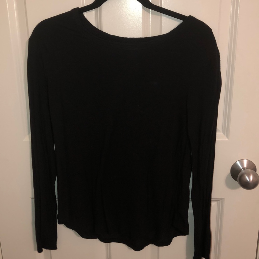 Black Basic Longsleeve